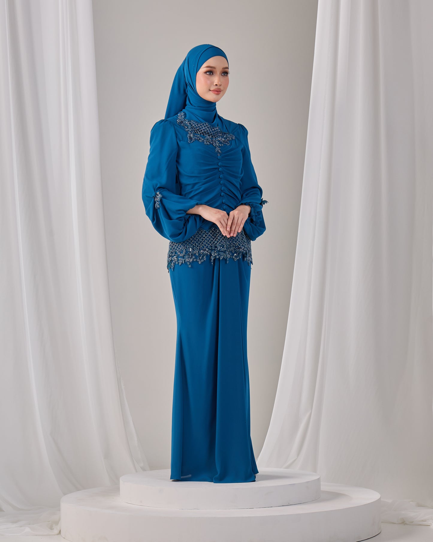 IZZEL KURUNG (TEAL BLUE)