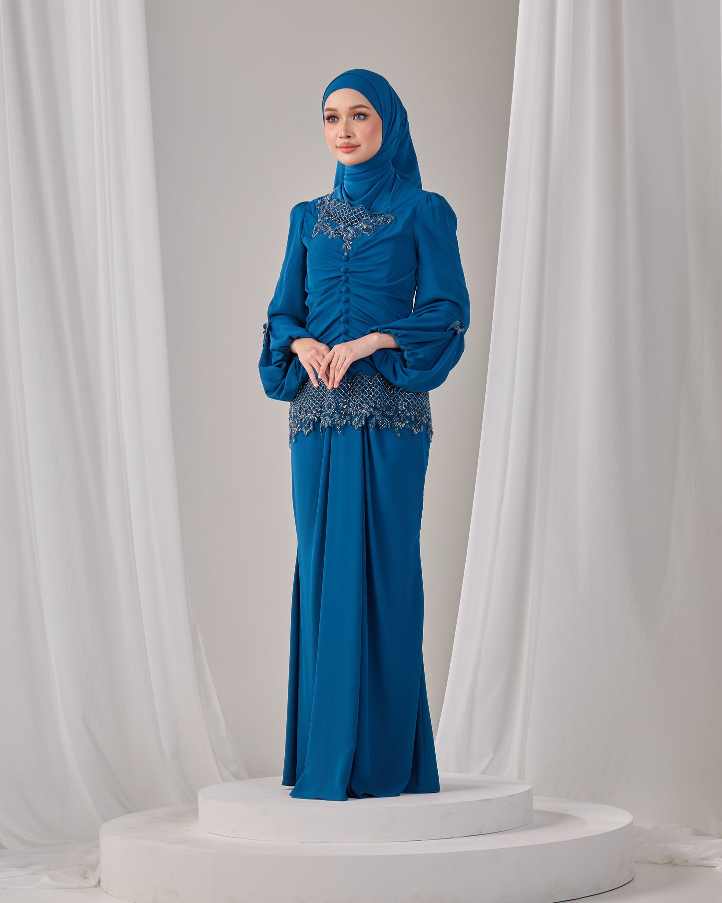 IZZEL KURUNG (TEAL BLUE)