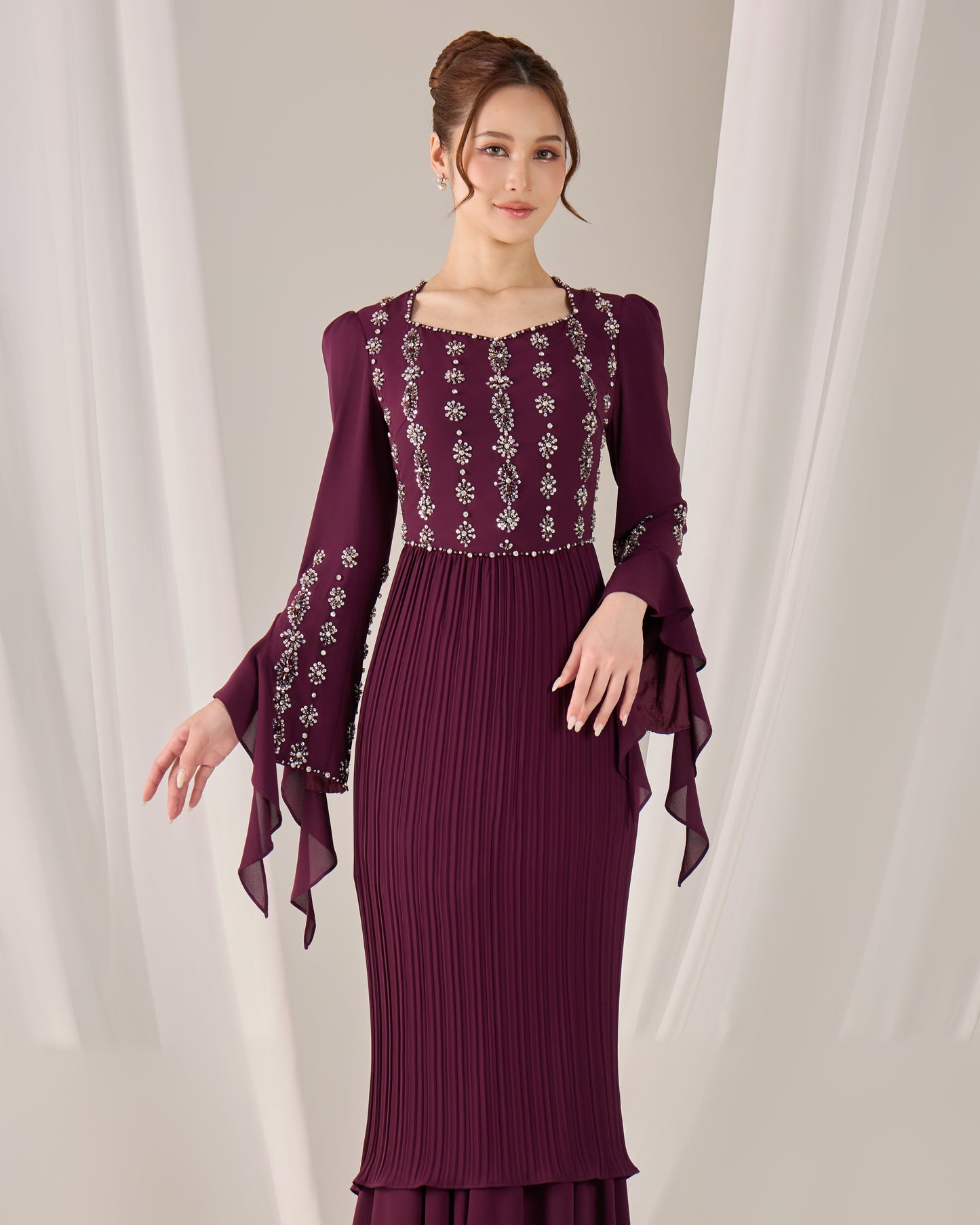 MINOR DEFECT KYLIE KURUNG (PURPLE PLUM)