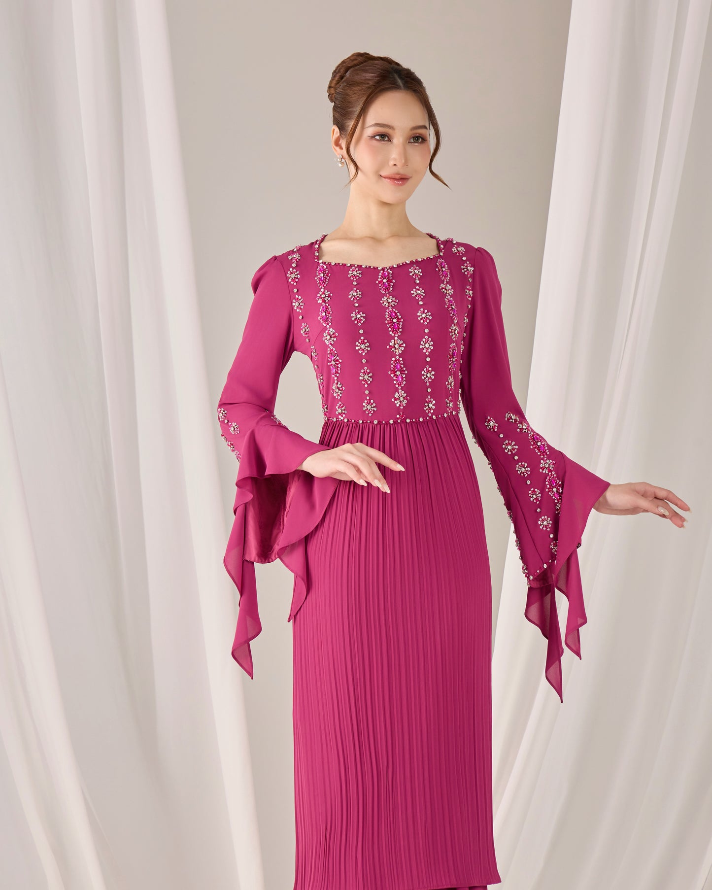 MINOR DEFECT KYLIE KURUNG (DARK FUCHSIA)