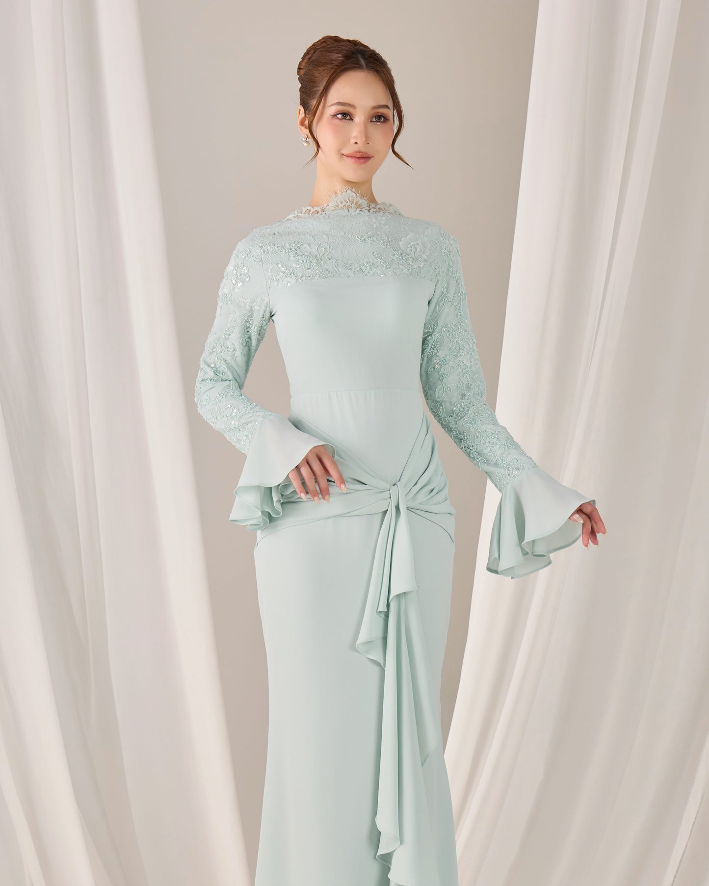 FREYA DRESS (MINT GREEN)