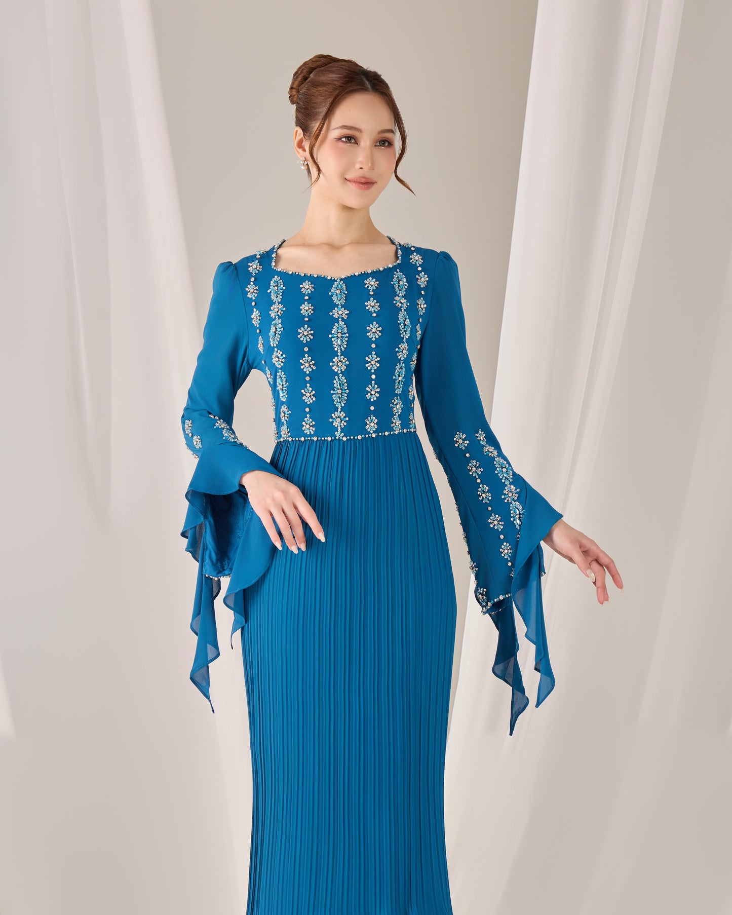 MINOR DEFECT KYLIE KURUNG (TEAL BLUE)