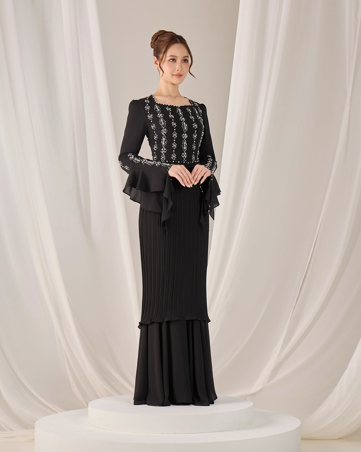 KYLIE KURUNG (BLACK)
