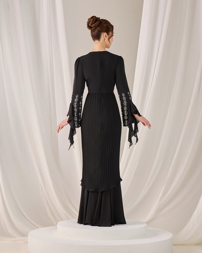 KYLIE KURUNG (BLACK)