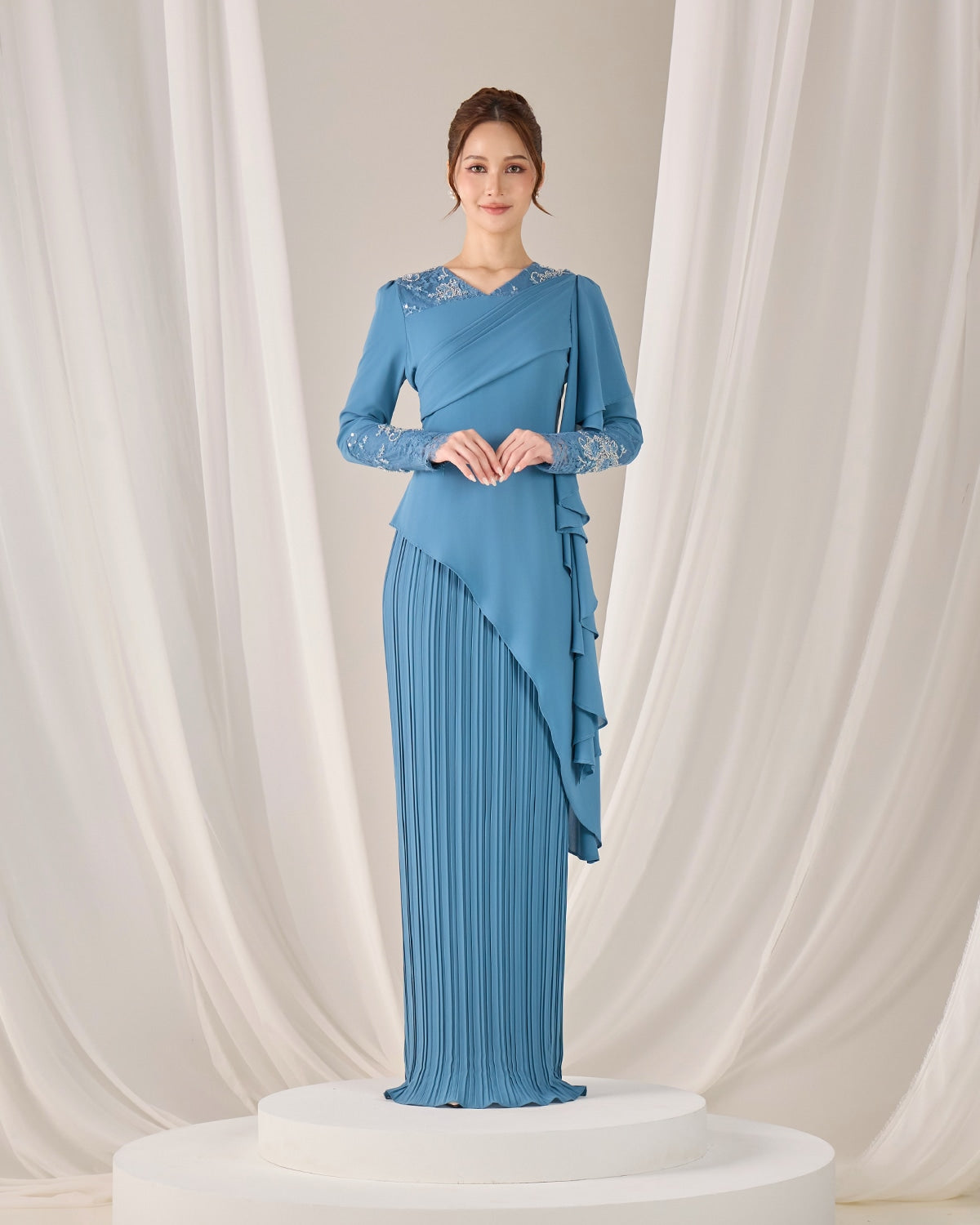 ADALINE DRESS (DIAMOND TEAL BLUE)