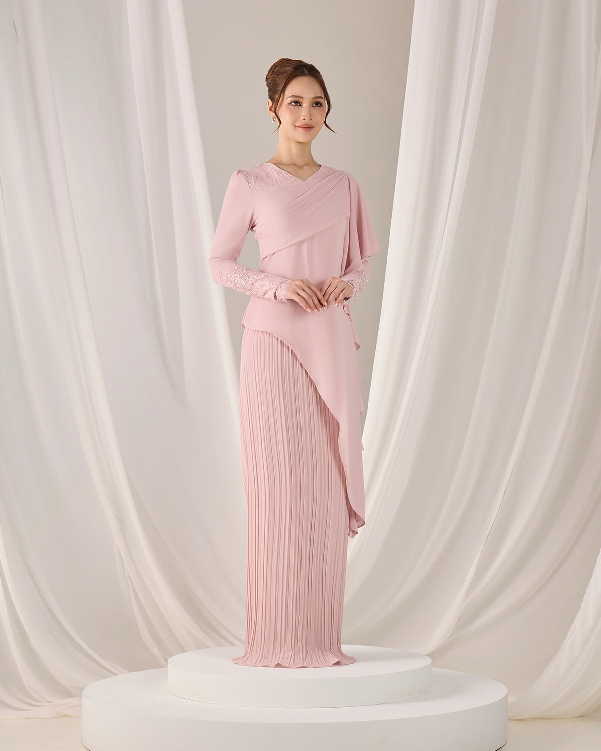 ADALINE DRESS (PINK)