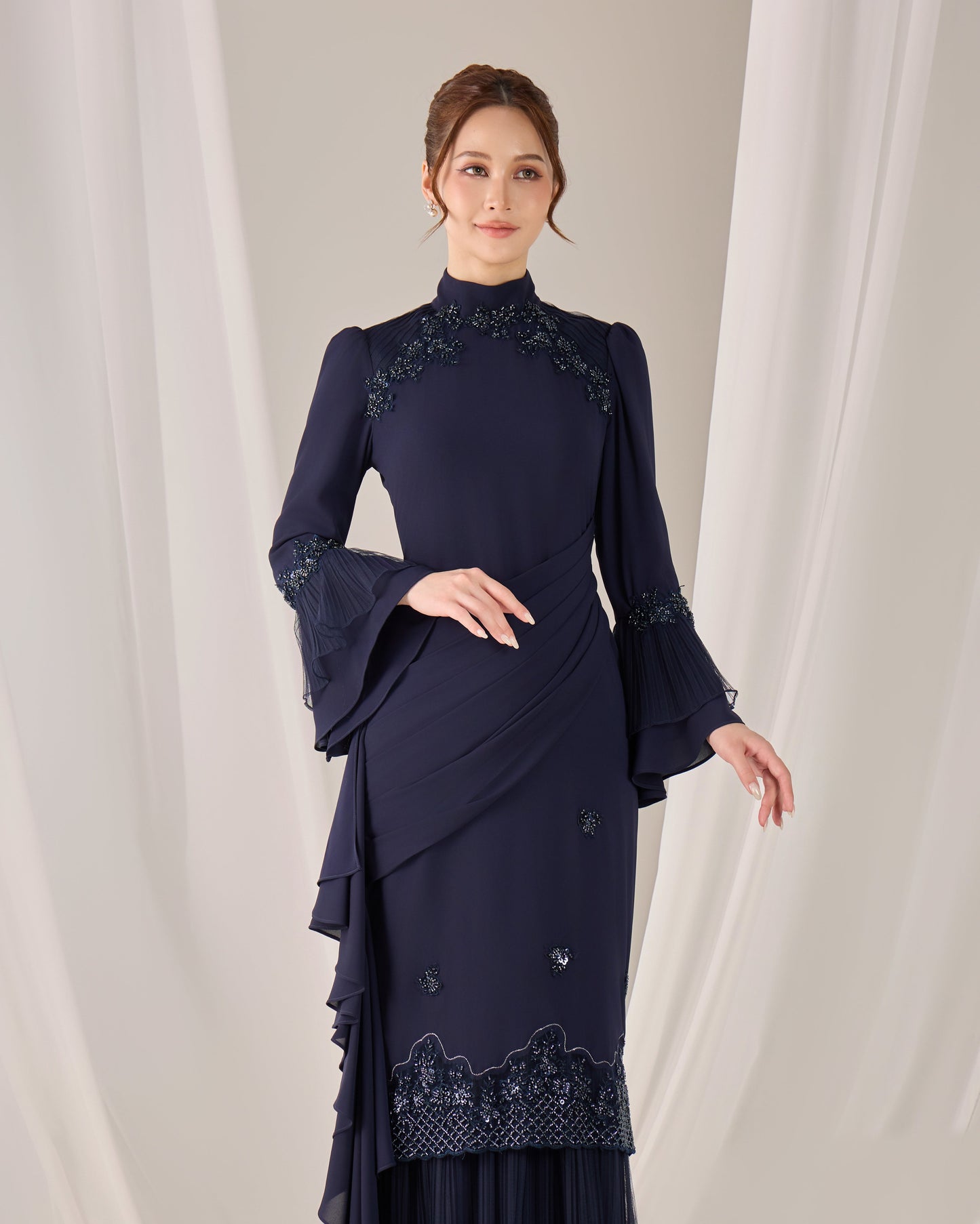HAYLIE KURUNG (NAVY BLUE)