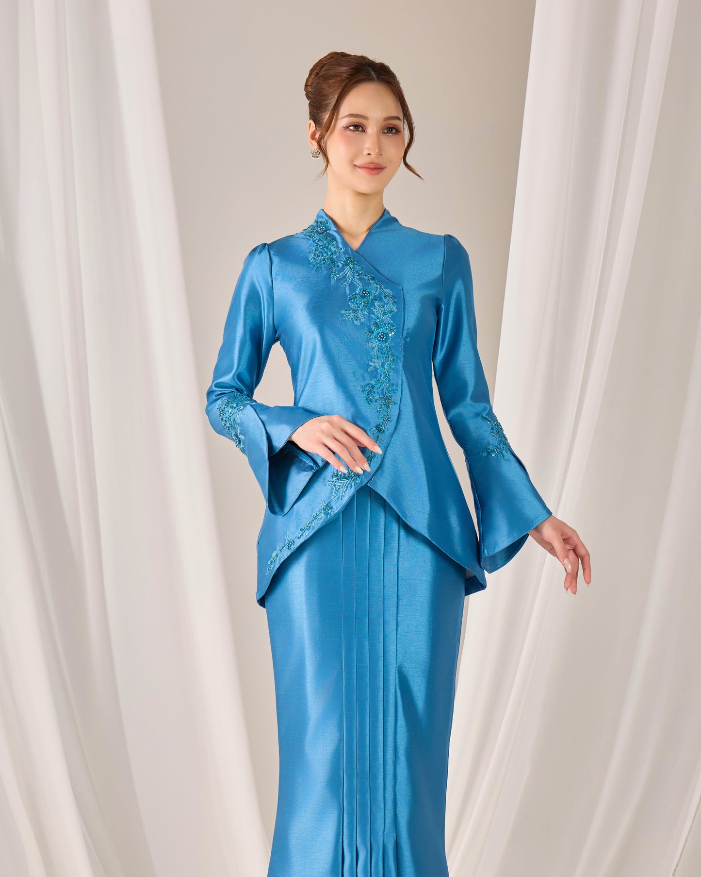 KALILA KURUNG (DIAMOND TEAL BLUE)