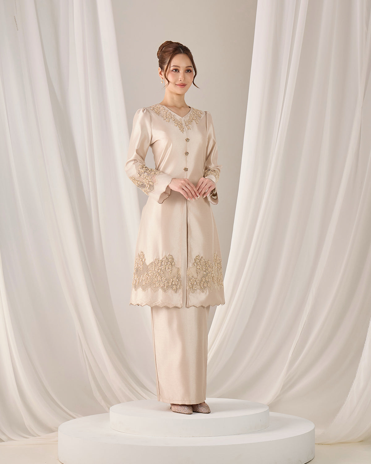 MINOR DEFECT SERAYA KURUNG (CHAMPAGNE)