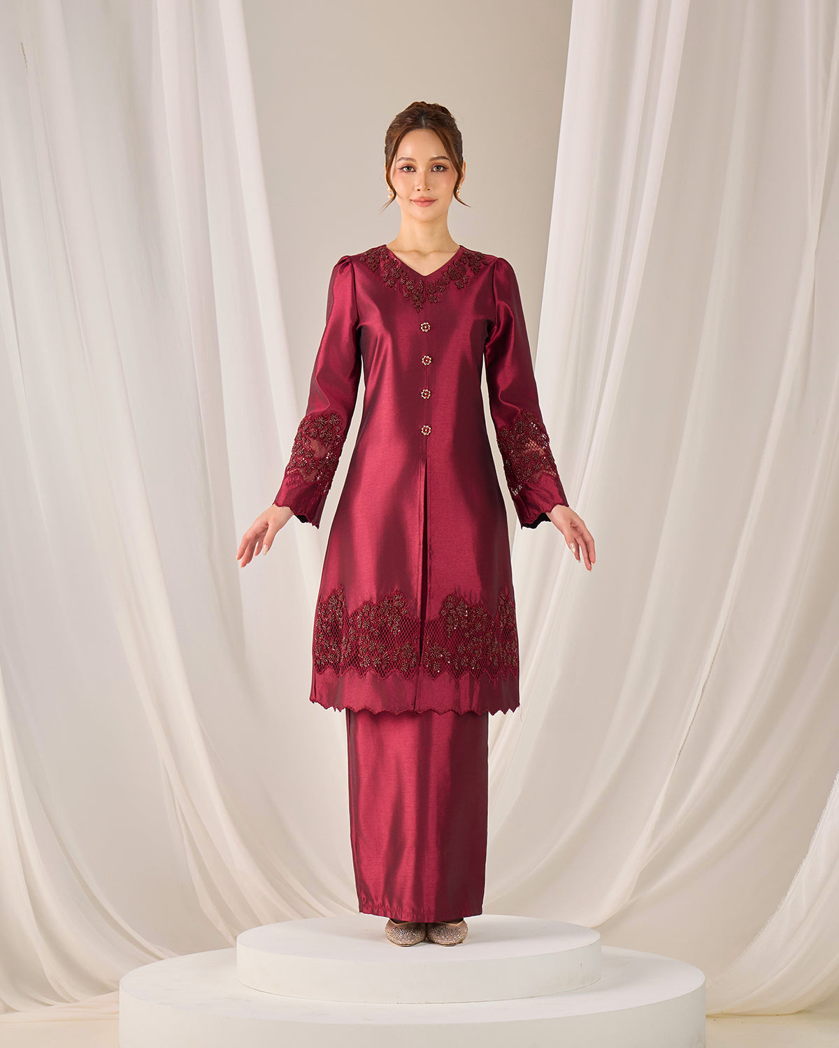 MINOR DEFECT SERAYA KURUNG (BURGUNDY)