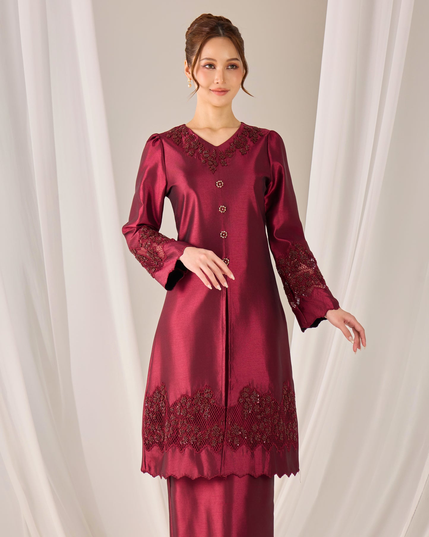 SERAYA KURUNG (BURGUNDY)