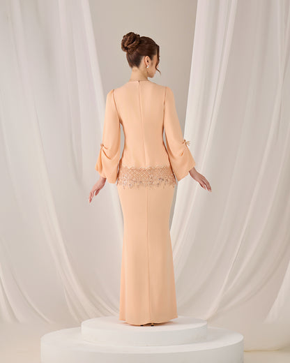 IZZEL KURUNG (PEACH)