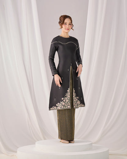 KYANA  KURUNG (BLACK)