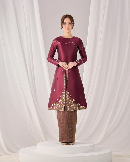 KYANA  KURUNG (BURGUNDY)
