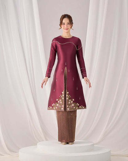KYANA  KURUNG (BURGUNDY)