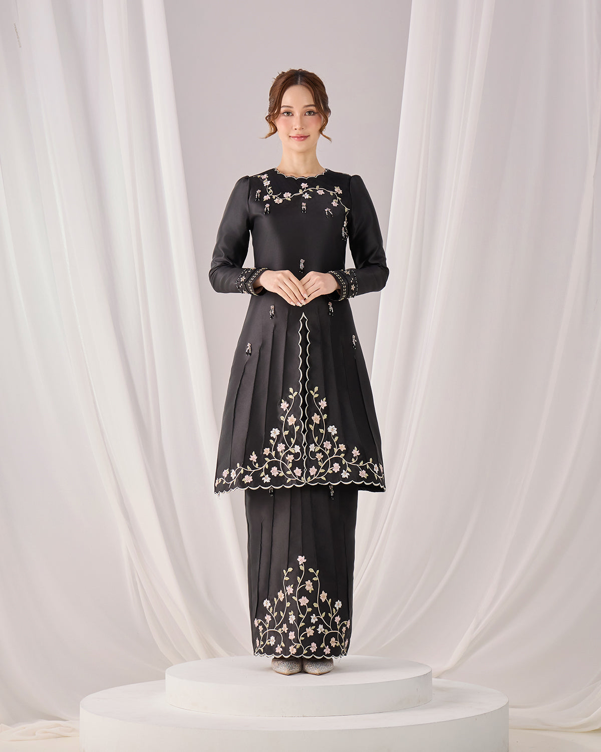 ZAYYA KURUNG (BLACK)