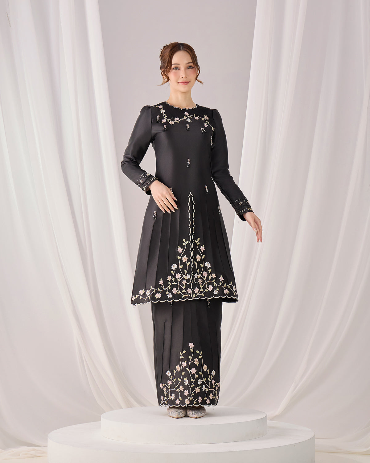ZAYYA KURUNG (BLACK)