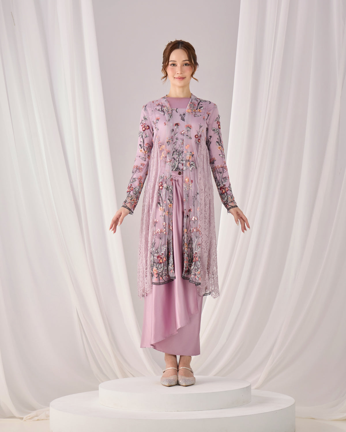 SELINA KEBAYA (LAVENDER)