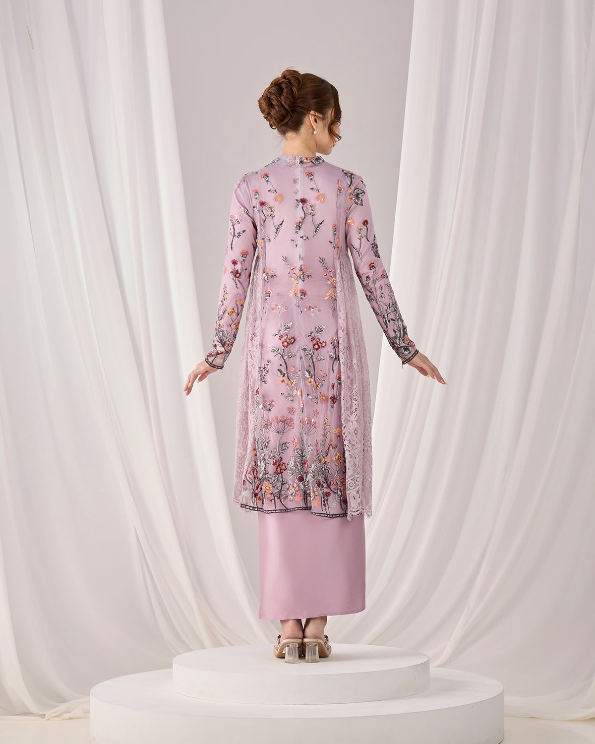 SELINA KEBAYA (LAVENDER)