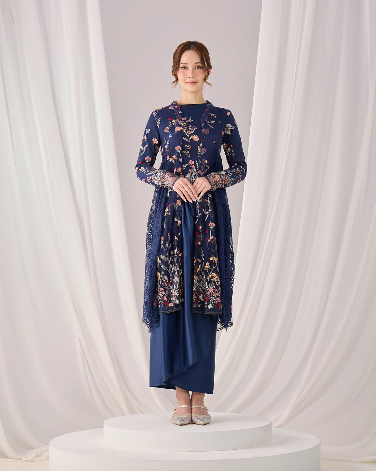 SELINA KEBAYA (NAVY BLUE)