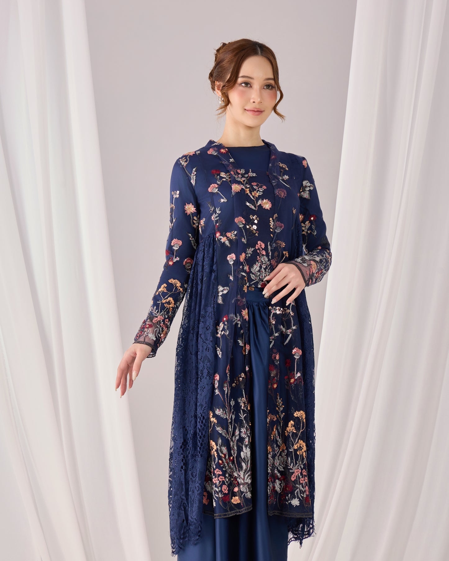SELINA KEBAYA (NAVY BLUE)