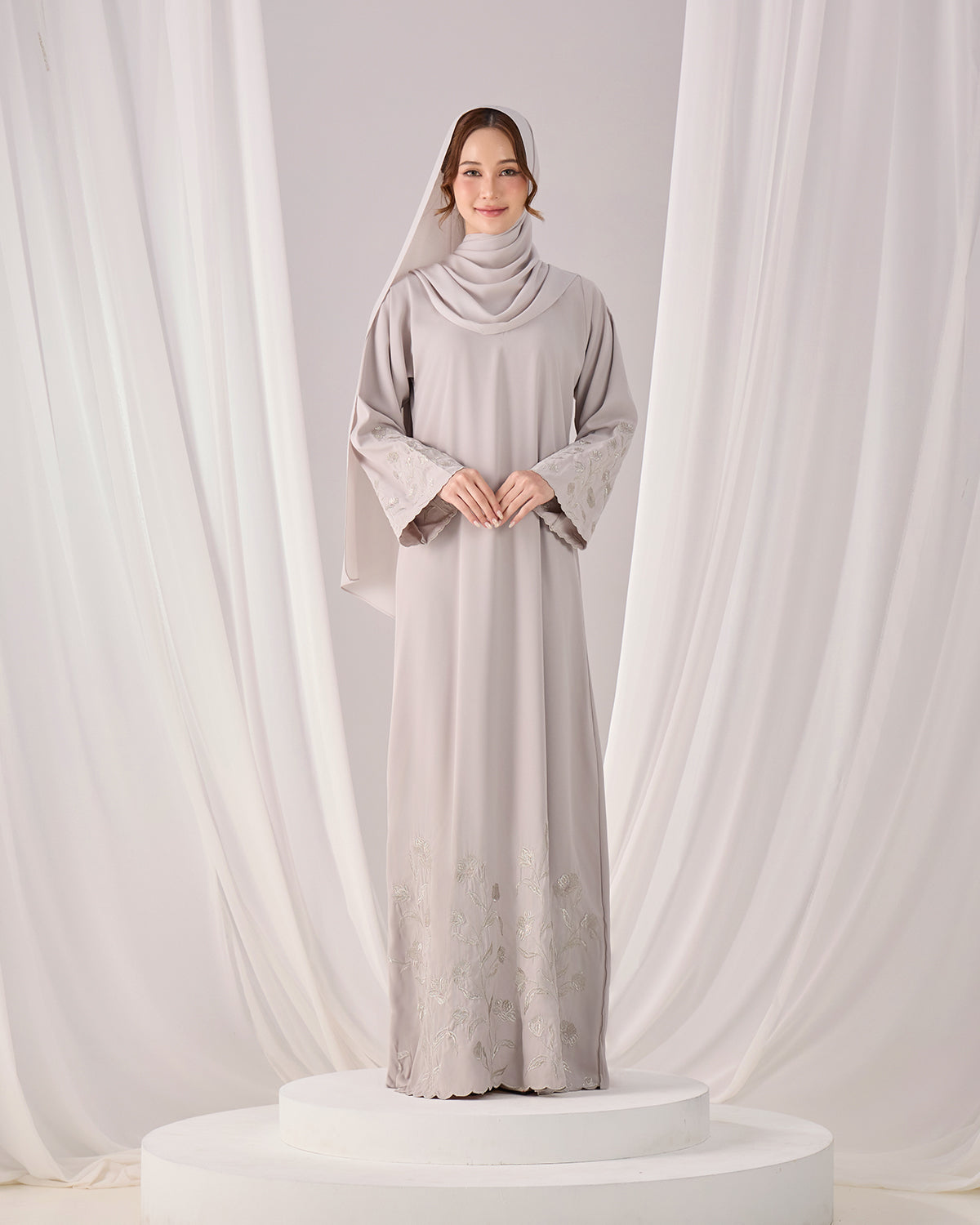 MINOR DEFECT QAFIYA ABAYA (GREY)