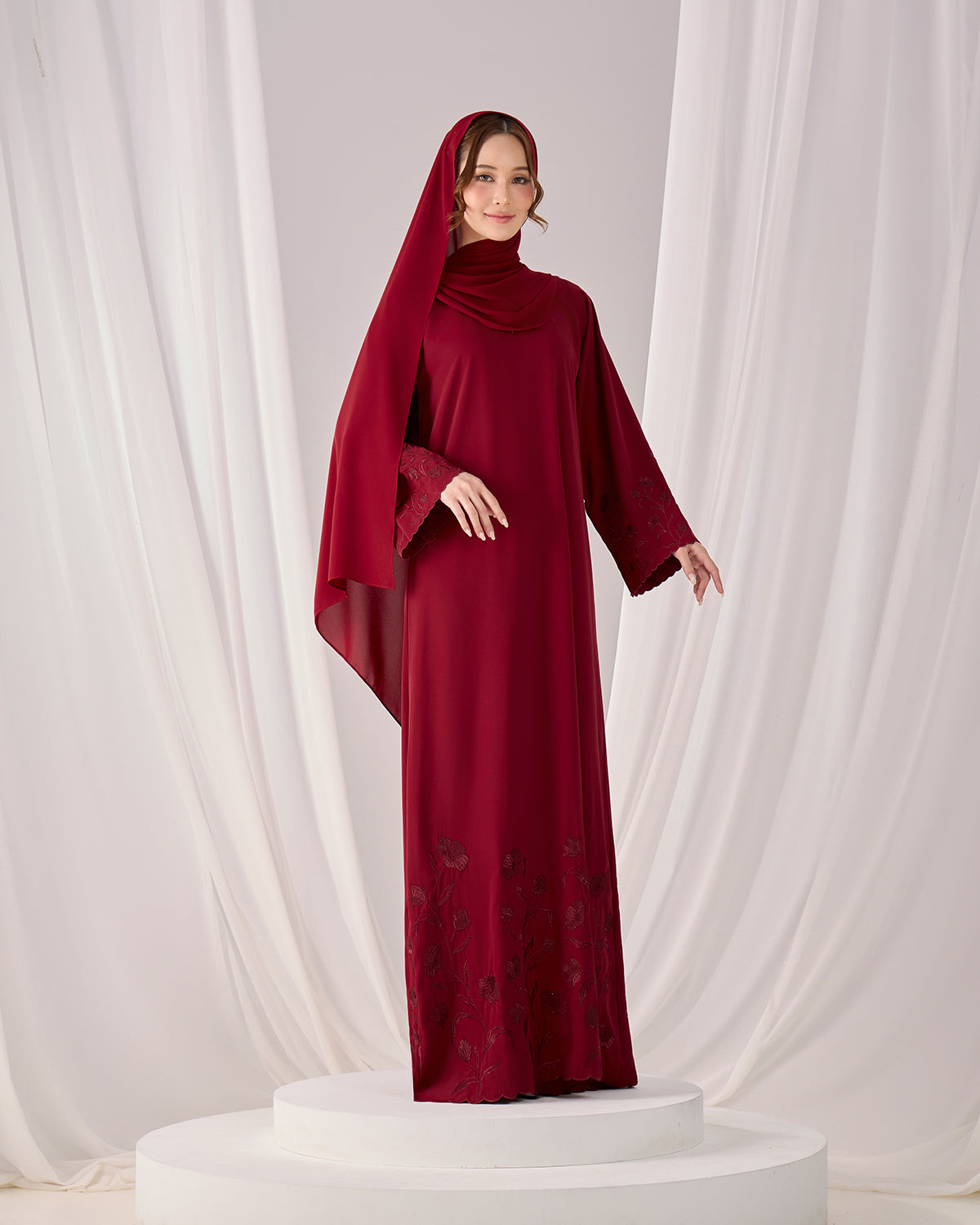 QAFIYA ABAYA (BURGUNDY)