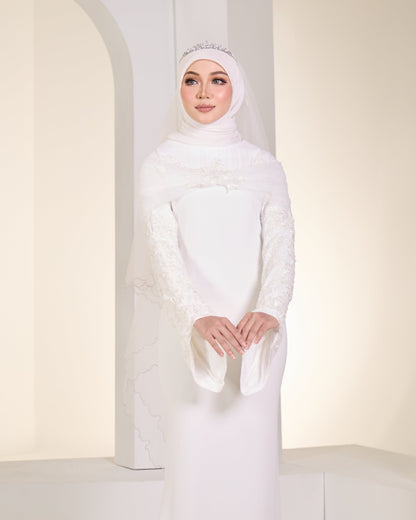 DARLENE DRESS (OFF WHITE)