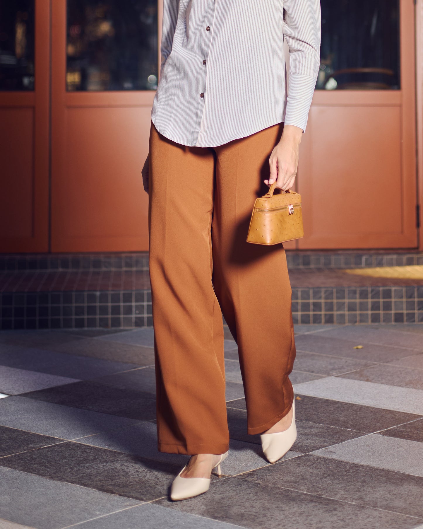 DELLA PALAZZO PANTS (BROWN)