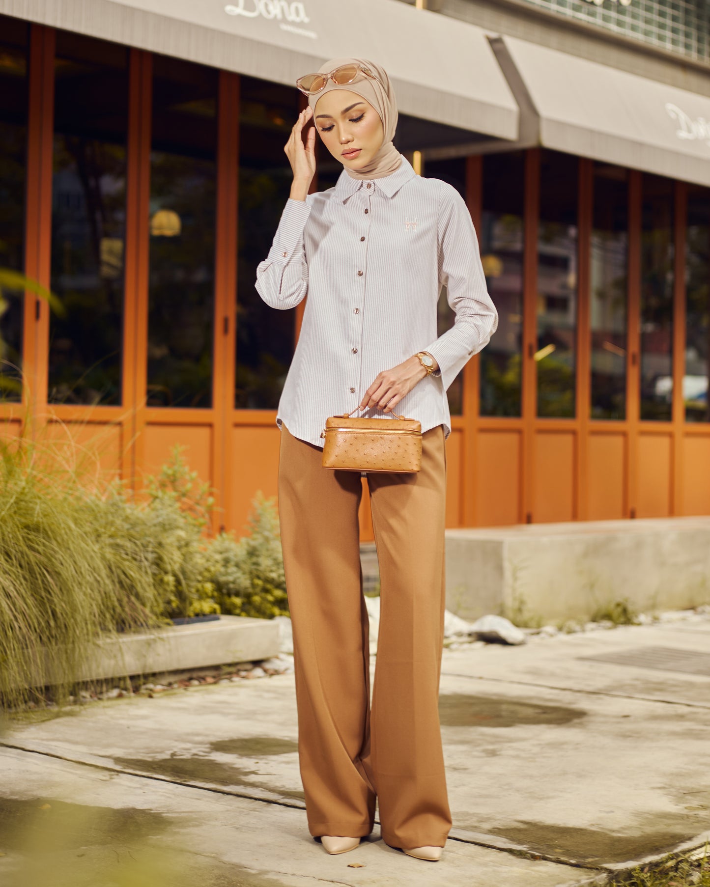 DELLA PALAZZO PANTS (LIGHT BROWN)