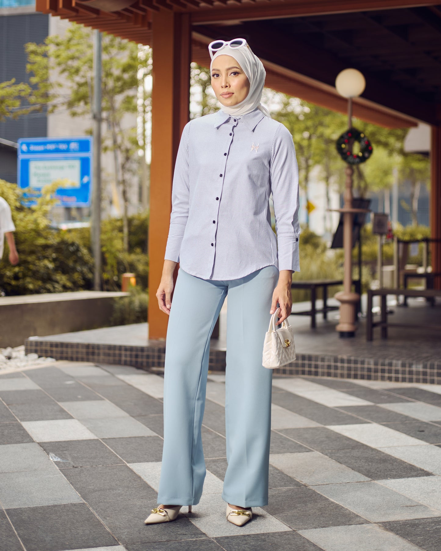 DELLA PALAZZO PANTS (POWDER BLUE)