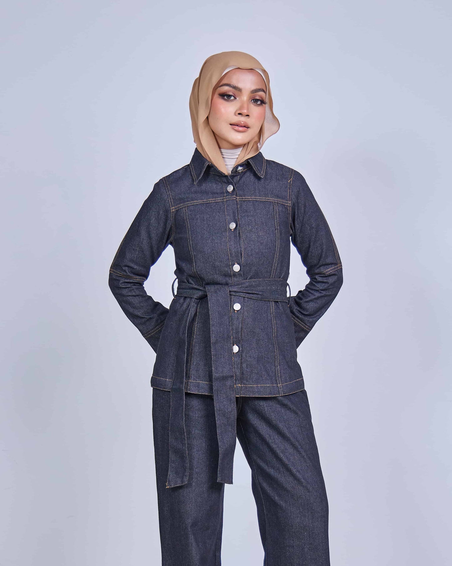 FEYRA DENIM BELTED JACKET (BLACK)