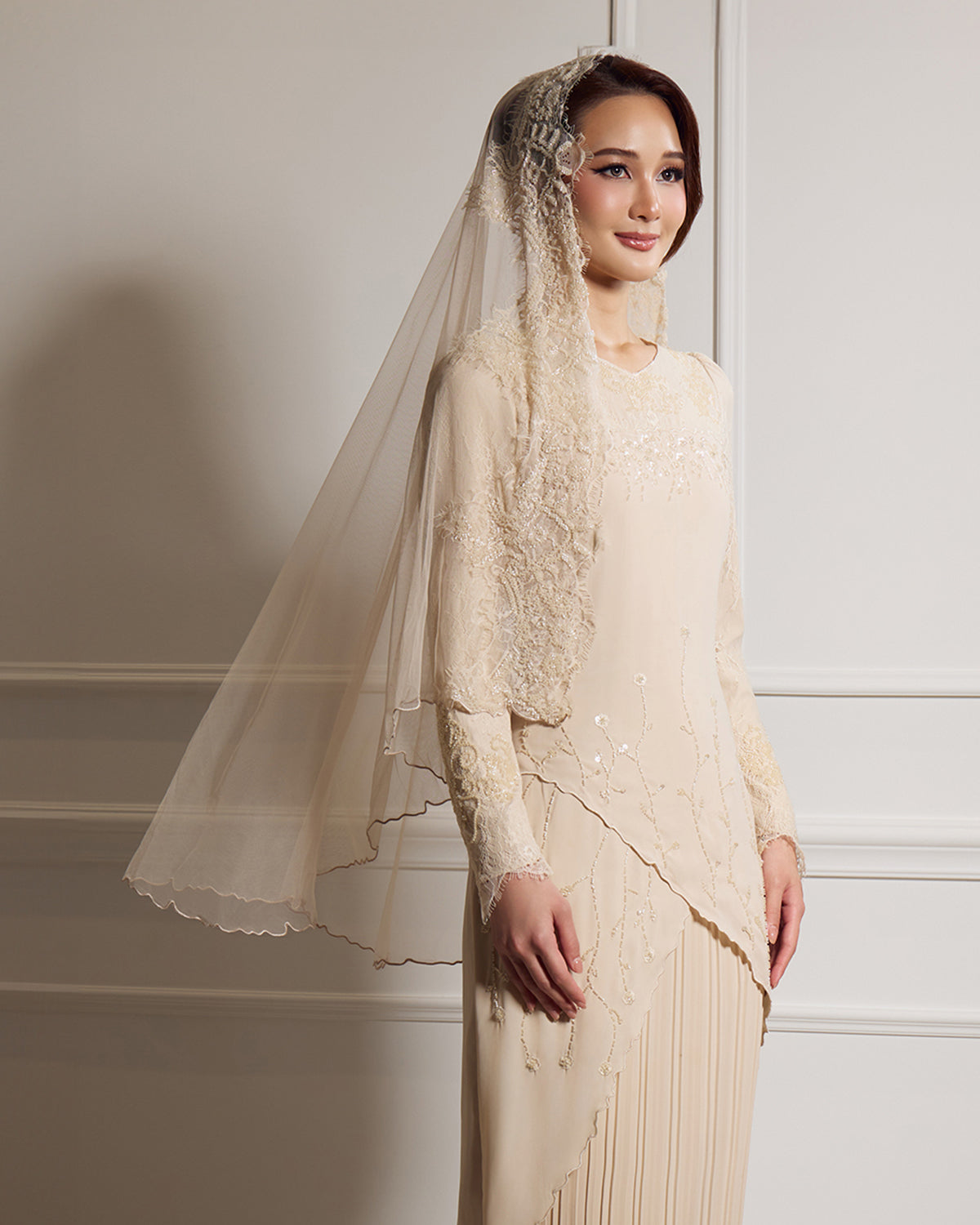 EDORA VEIL (CHAMPAGNE)