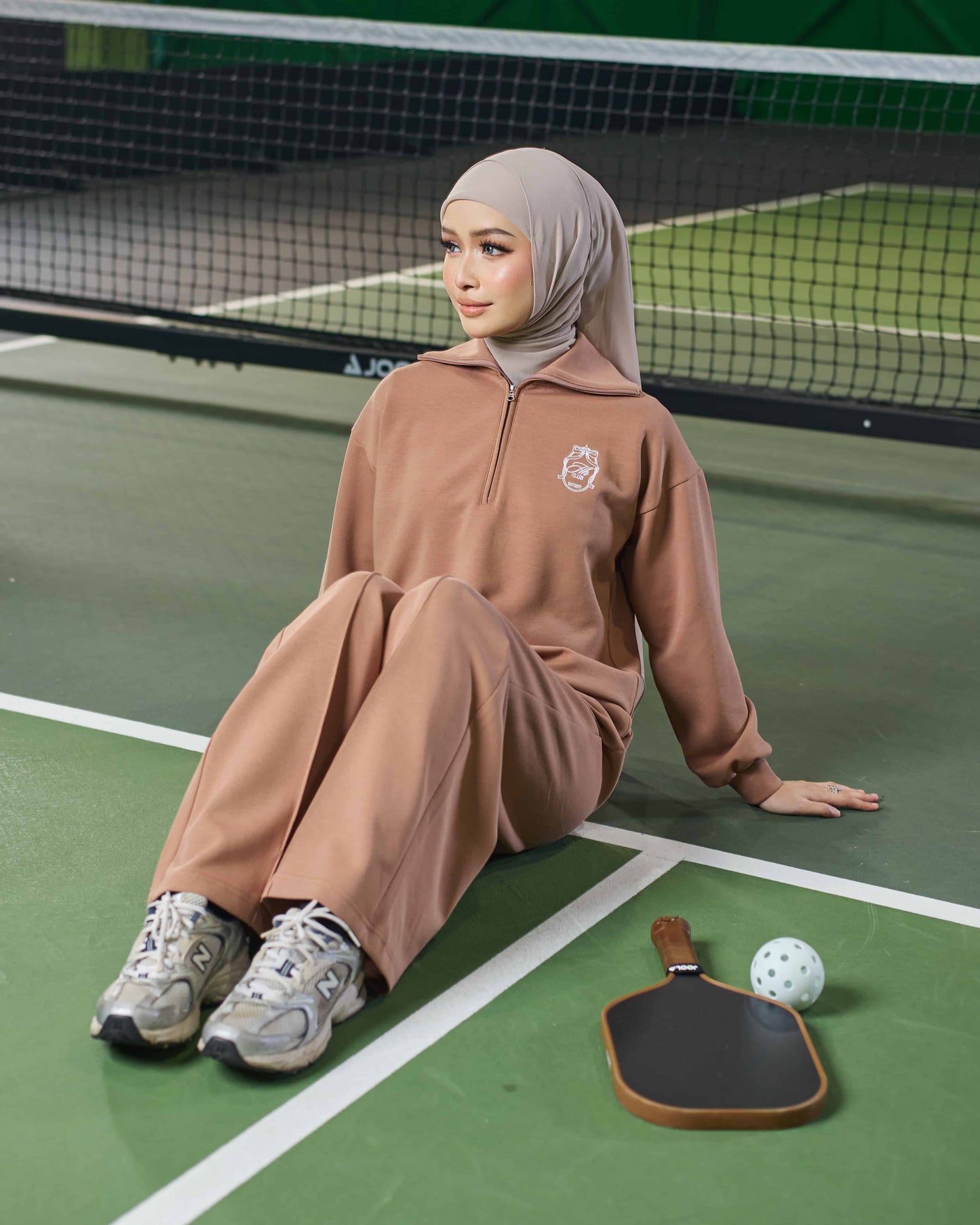 VALERY HALF-ZIP JUMPER (BROWN)