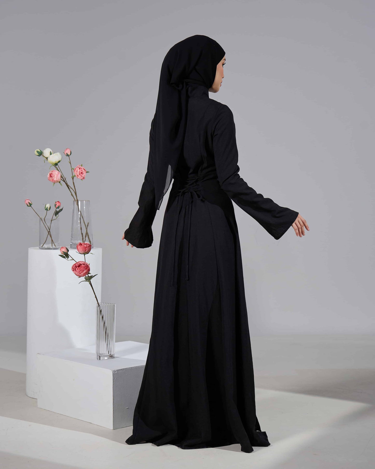 VELORA DRESS (BLACK)