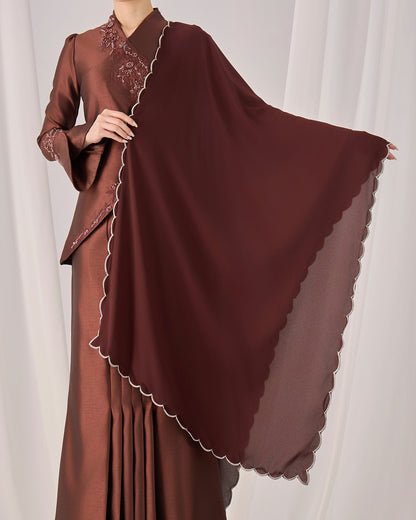 IRINA SELENDANG (RICH BROWN)