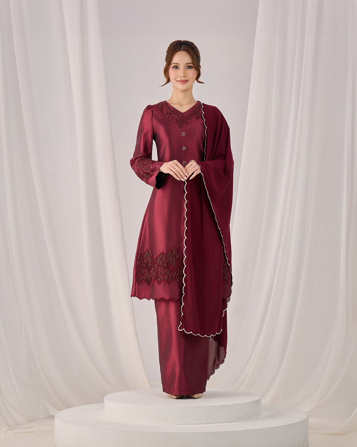 IRINA SELENDANG (BURGUNDY)