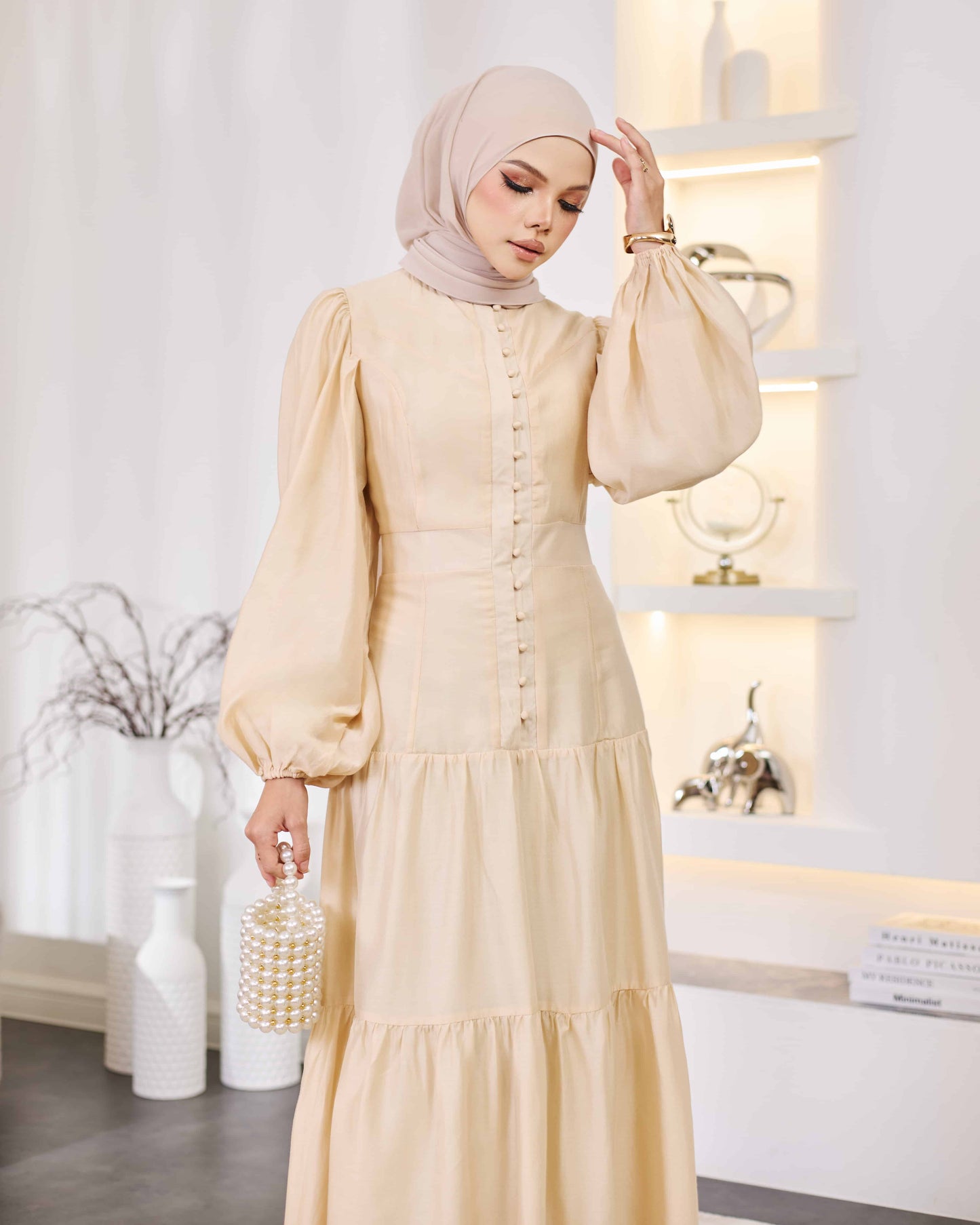 KEYLA BUTTON DRESS (NUDE)