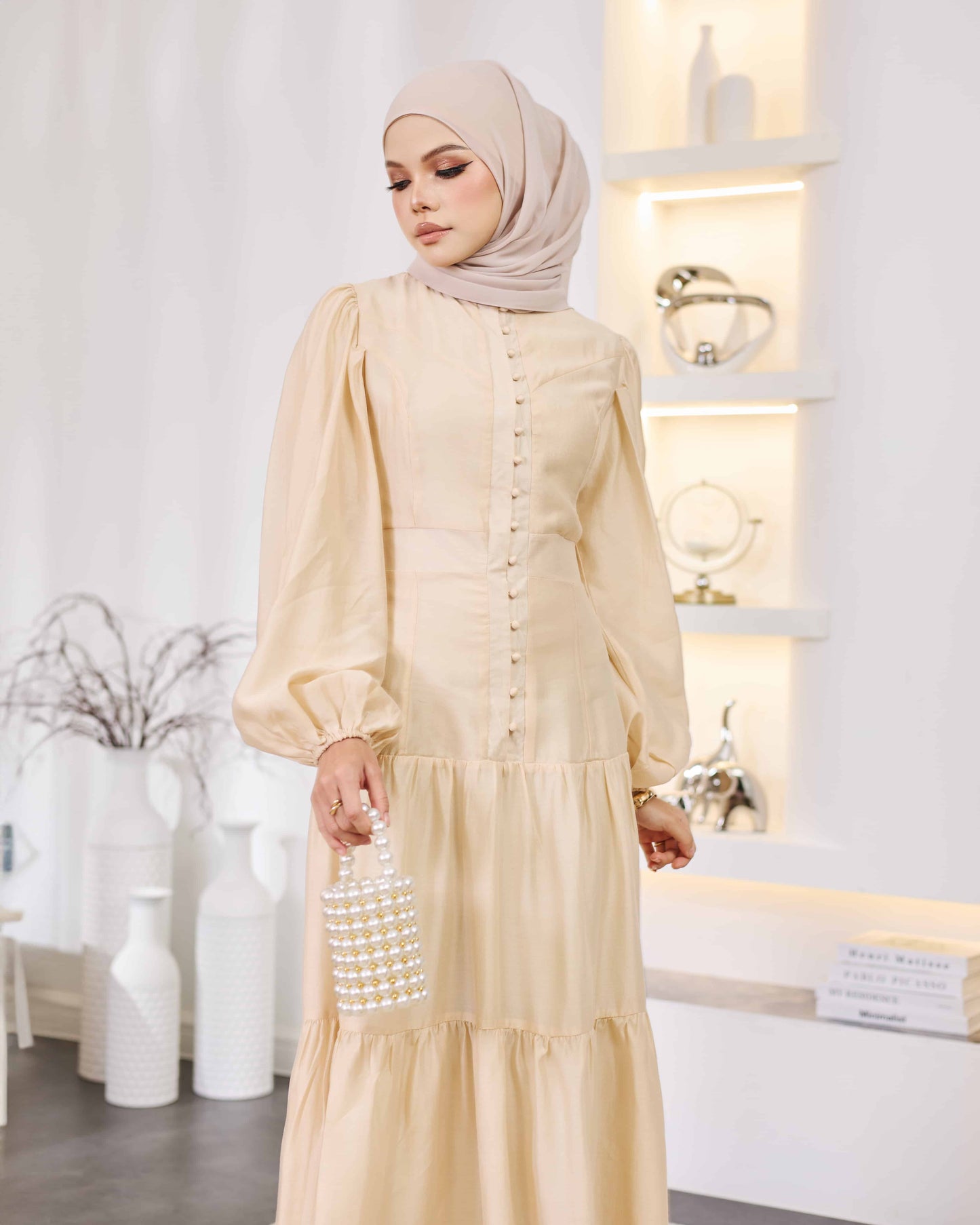 KEYLA BUTTON DRESS (NUDE)