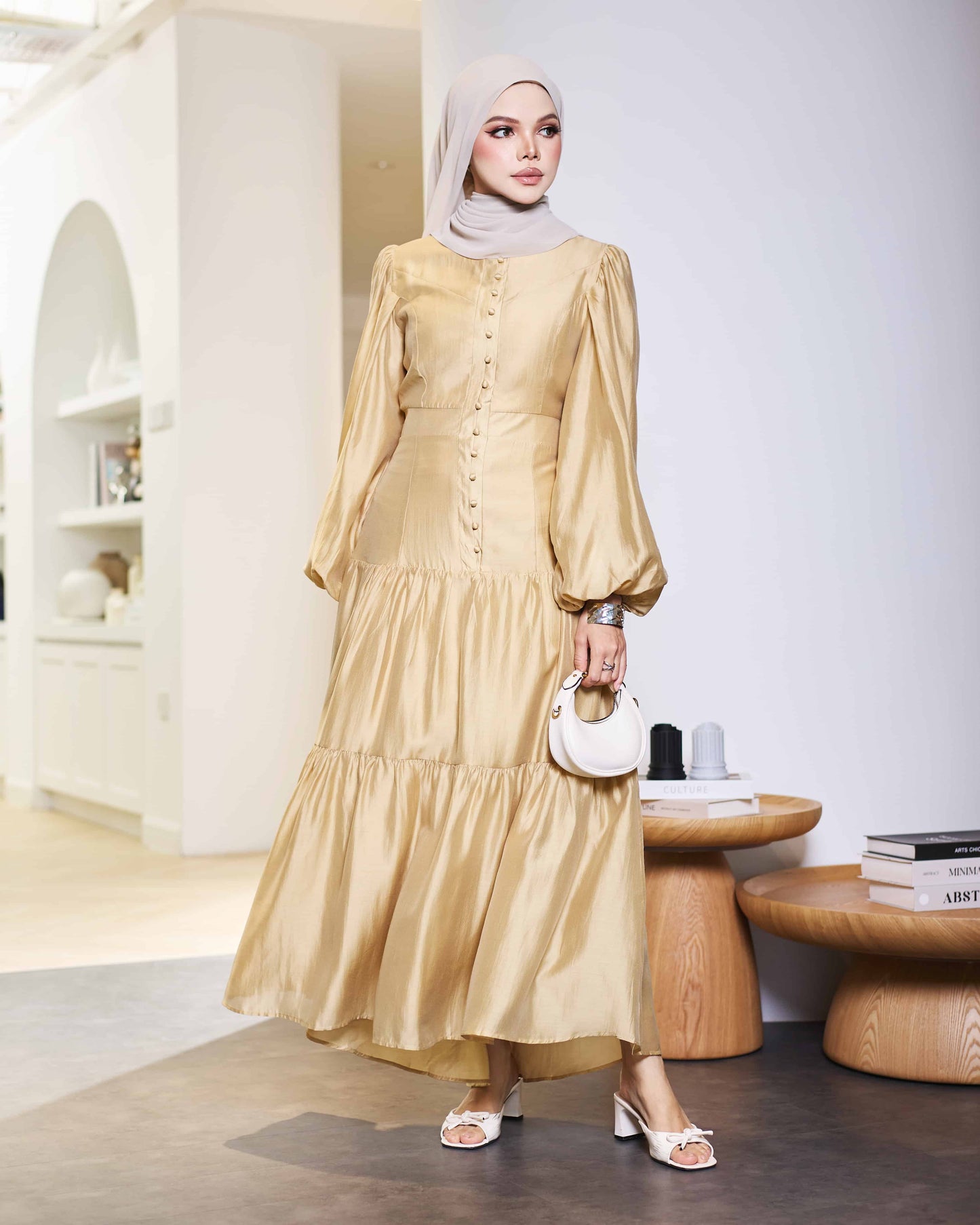 KEYLA BUTTON DRESS (CHAMPAGNE)