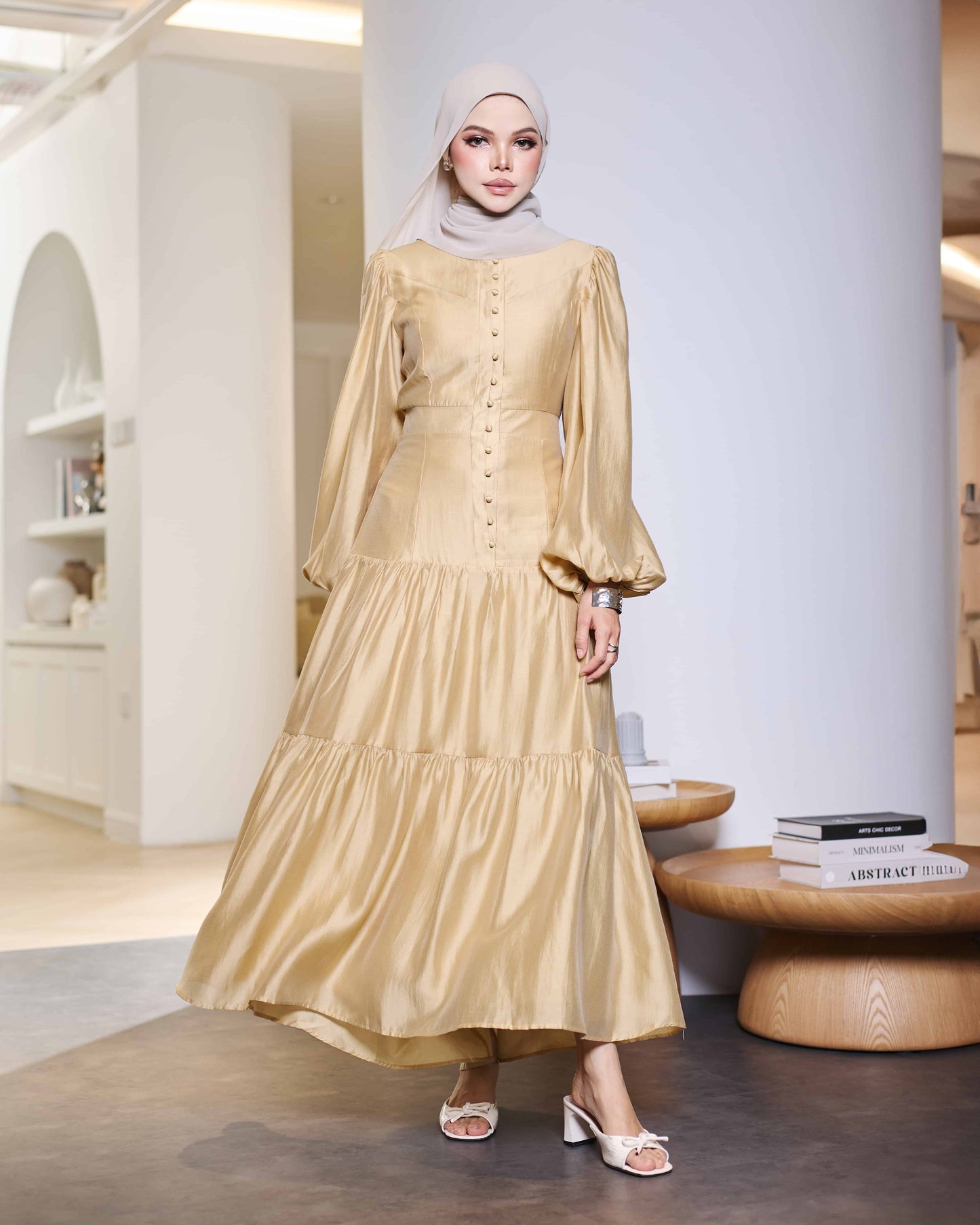 KEYLA BUTTON DRESS (CHAMPAGNE)