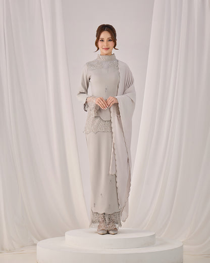IRINA SELENDANG (GREY)