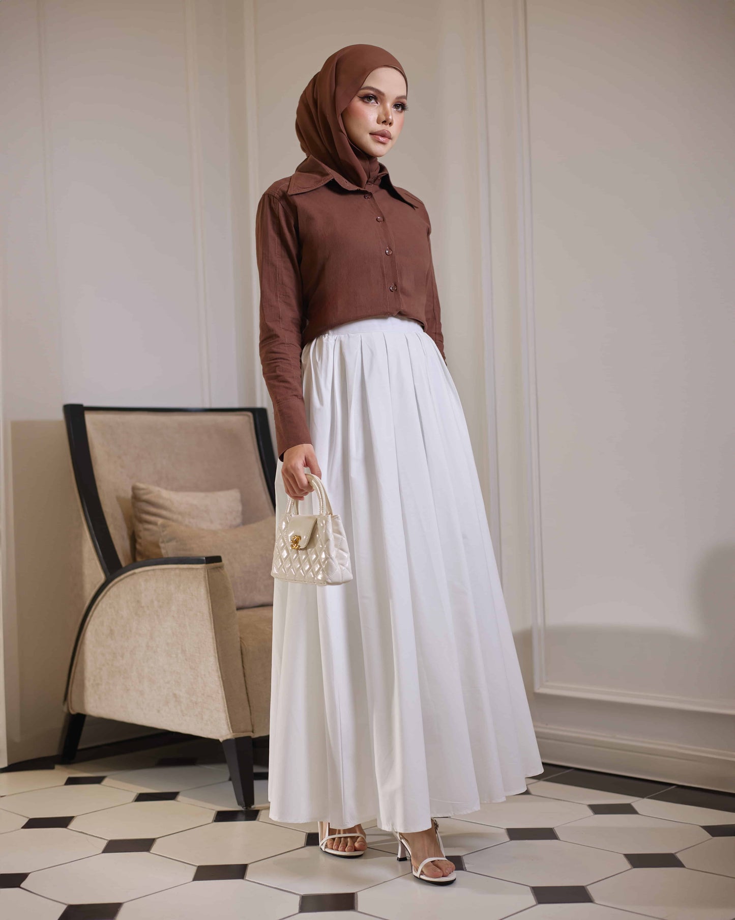 IVY PLAIN CIRCLE SKIRT (OFF WHITE)