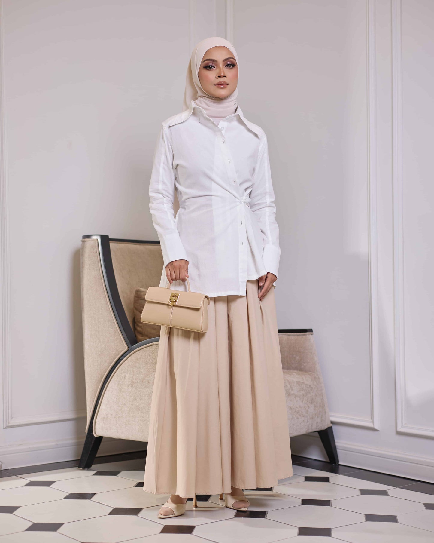 IVY PLAIN CIRCLE SKIRT (CHAMPAGNE)