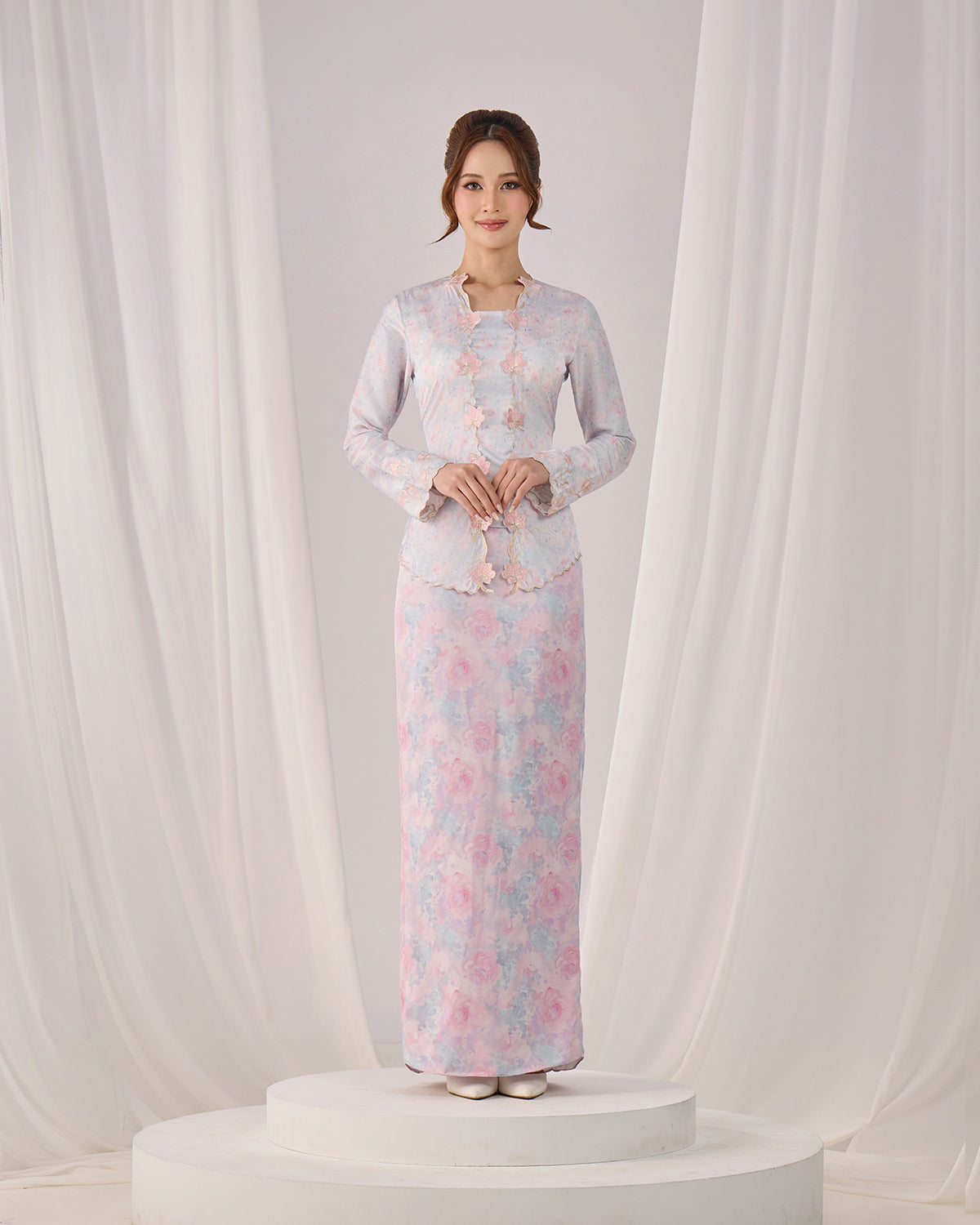 MINOR DEFECT FLOREA MINI KEBAYA (BLUE PINK)