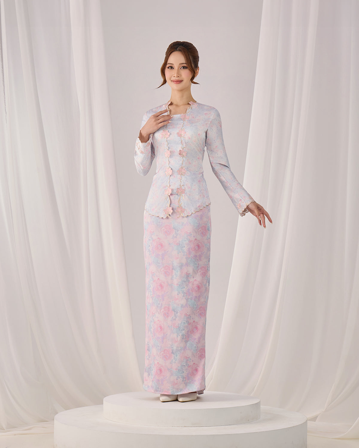 MINOR DEFECT FLOREA MINI KEBAYA (BLUE PINK)