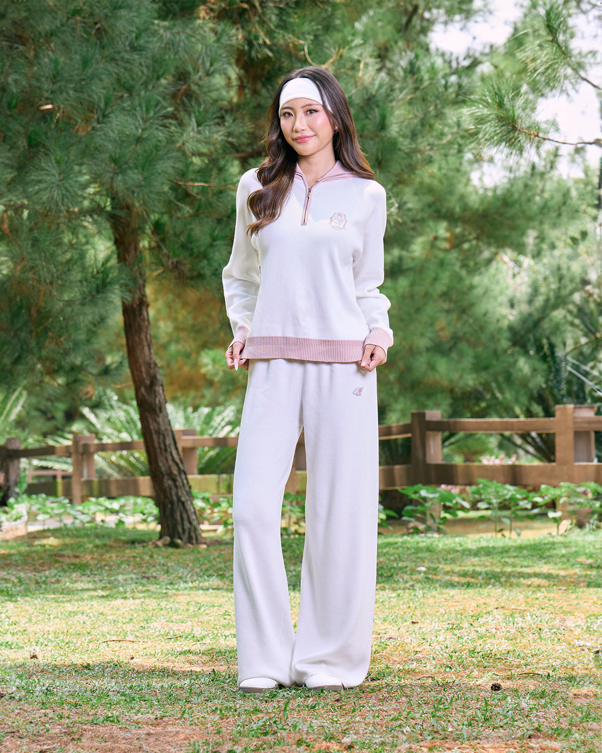 MINOR DEFECT KYRA HALF-ZIP JUMPER (OFF WHITE)