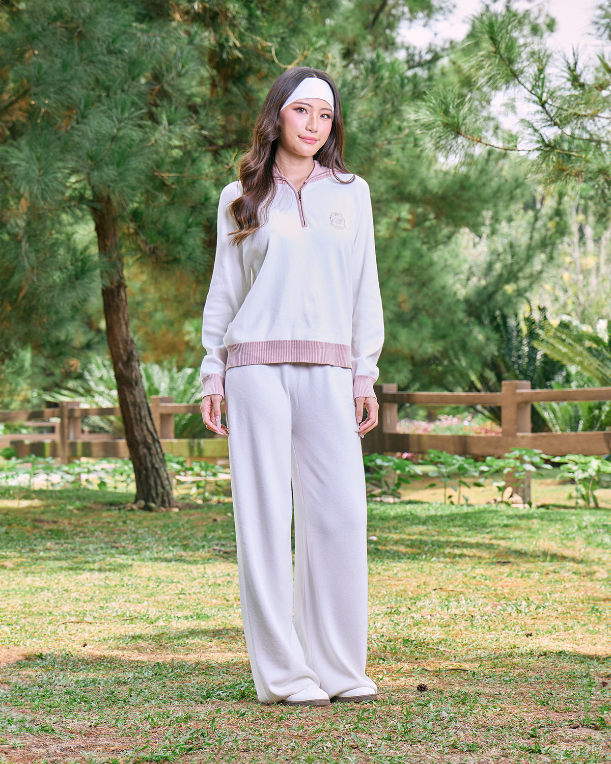 MINOR DEFECT KYRA HALF-ZIP JUMPER (OFF WHITE)