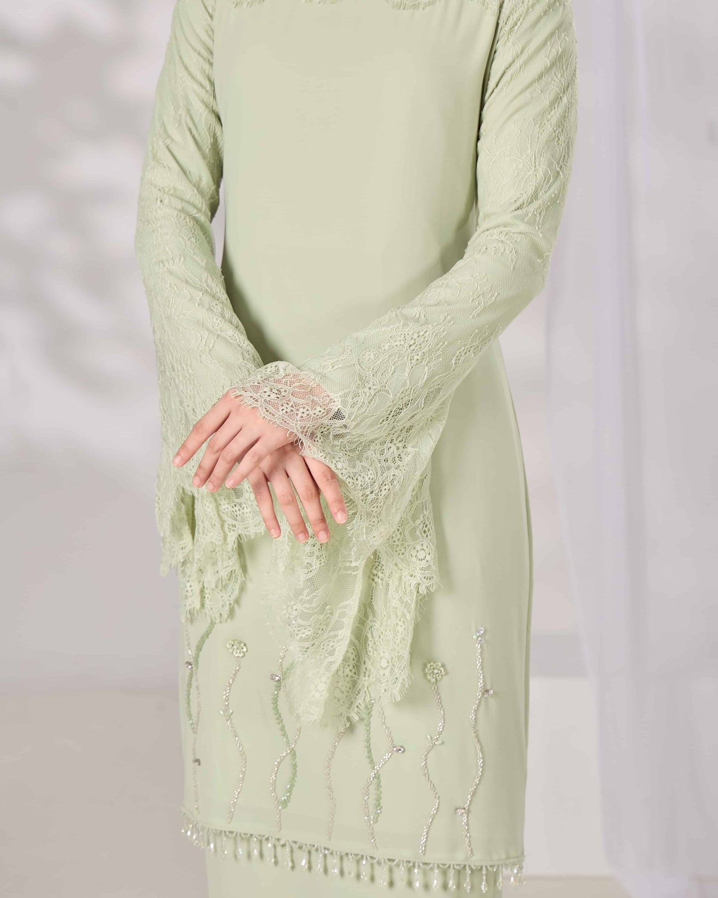 HELIANA KURUNG (GREEN TEA)