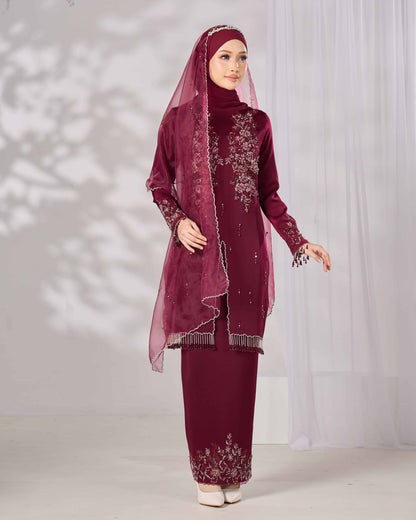 MINOR DEFECT MAHIRA KURUNG (BURGUNDY)